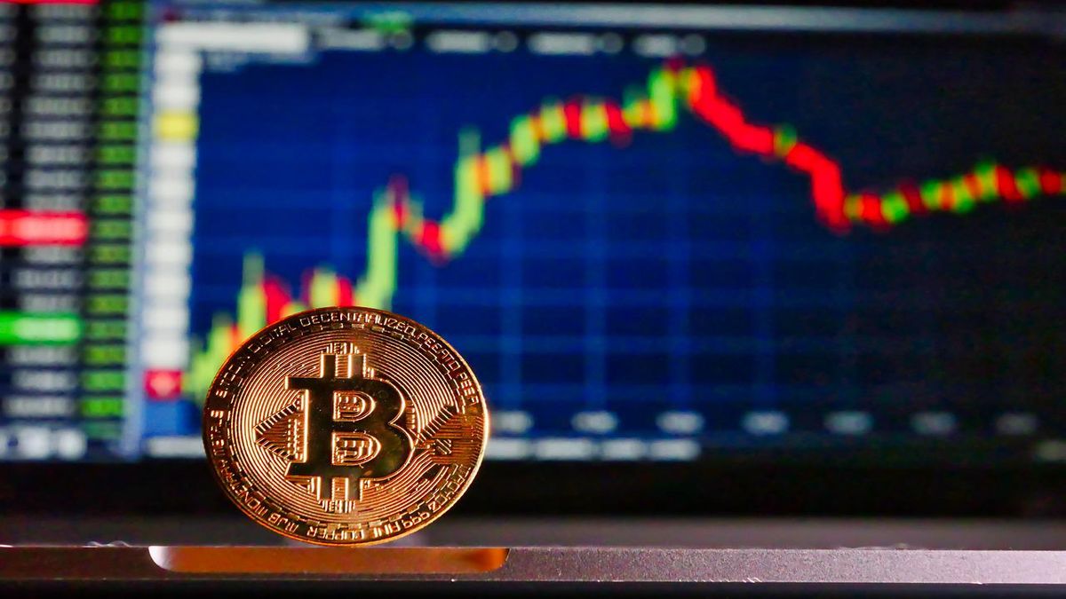Bitcoin Recovers, will BTC Bulls Sustain the Leg Up to $22k?