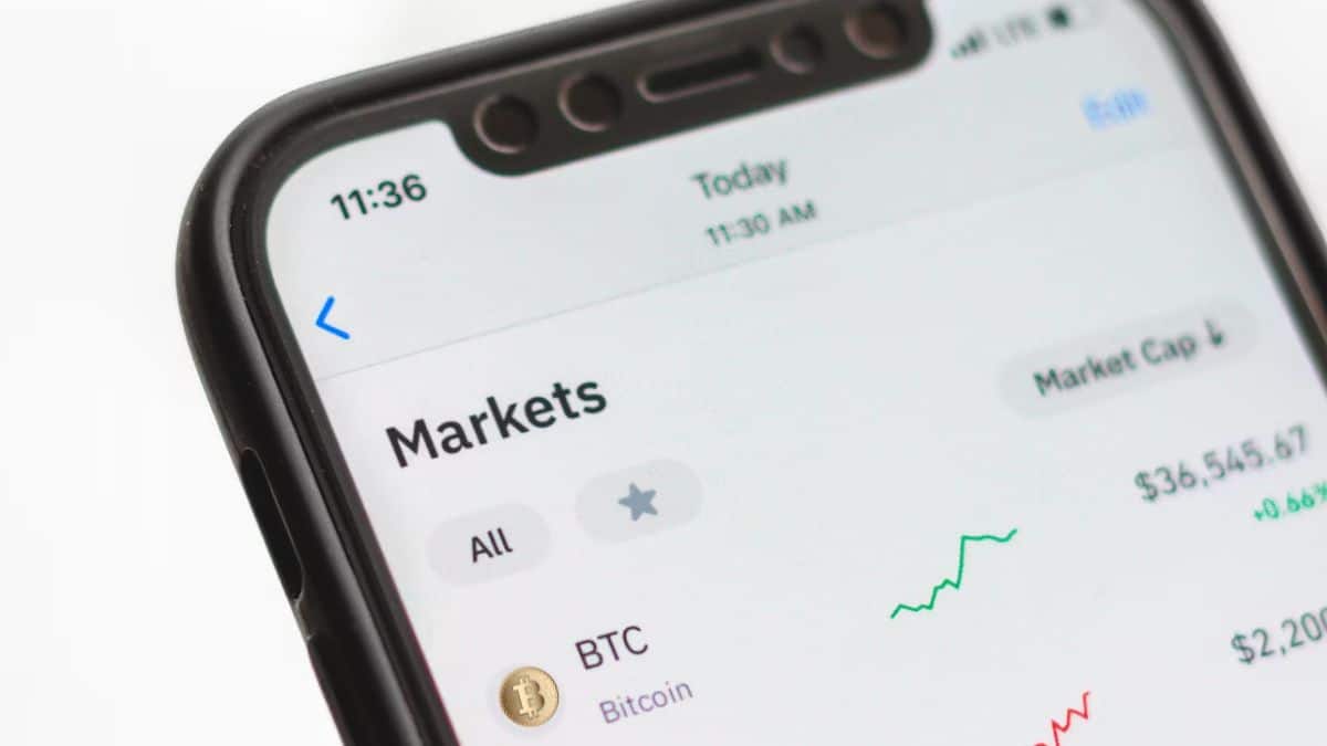 Crypto Market Takes A Tumble Amid Rising Concerns Of Inflation