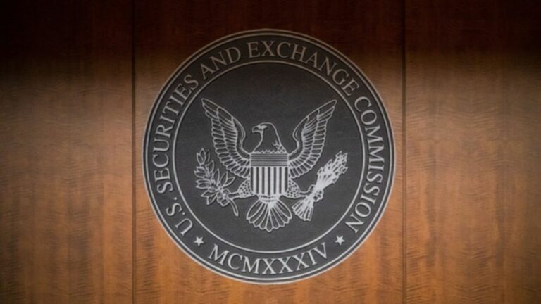 Bitcoin ETF Approval Nears: SEC Lists 8 Applicants in Federal Register