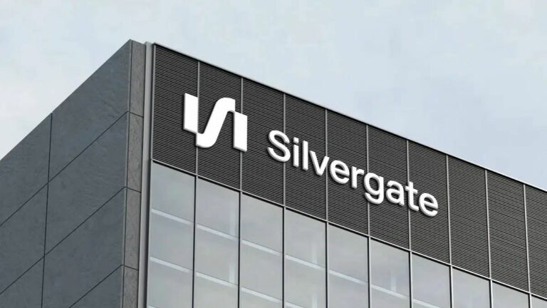 Silvergate Loses Top Executives Amid Liquidation and Legal Battles