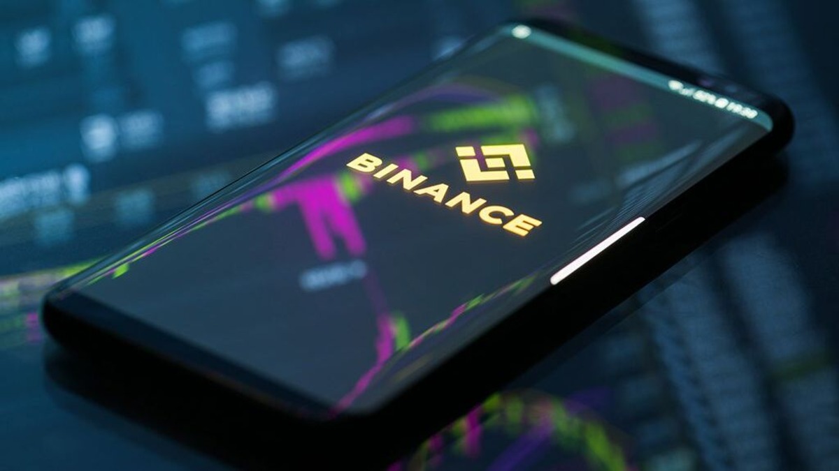 Binance and CZ Sued for Triggering FTX Collapse