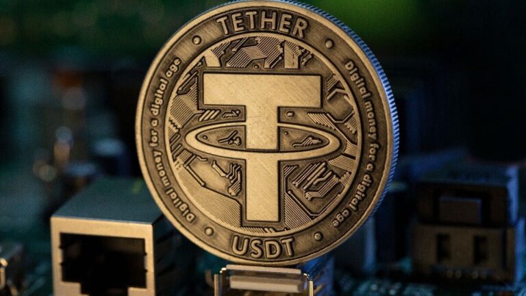 S&P Downgrades Tether’s USDT Stability to ‘Weak’ as Bitcoin Risk Looms