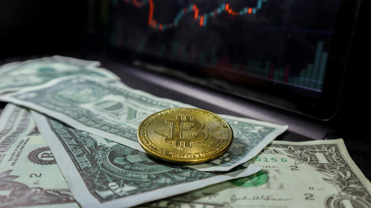 Robert Kiyosaki, author of Rich Dad Poor Dad, stated today on X that Bitcoin could double its current value and hit $200,000 by 2025.