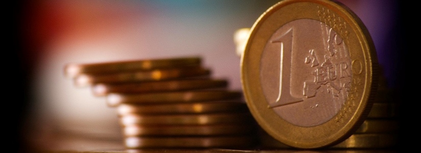 ECB targets a 2029 digital euro launch following the preparatory phase.