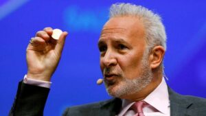 Peter Schiff Renews Bitcoin Criticism, BlackRock Counters With Moneymaker Claim