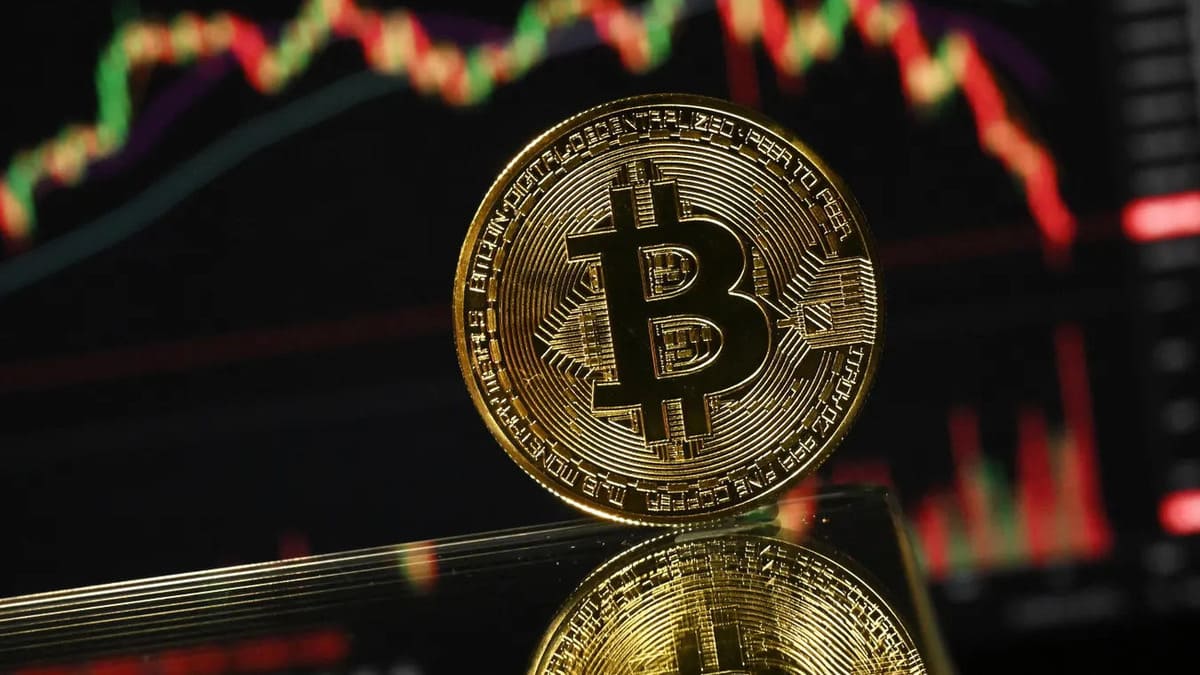 Bitcoin Outperforms the S&P 500 Since ETF Launch as Analyst Fires Back at Peter Schiff