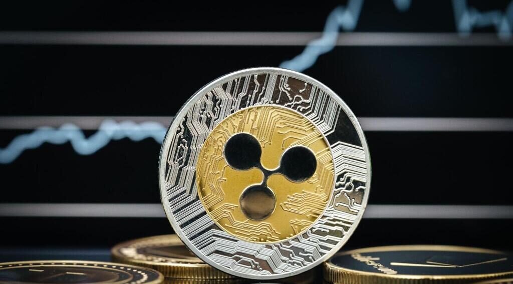 Payment-Focused Crypto Projects Show Diverging Trends