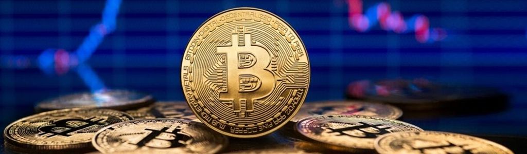 The founder of BlockTower Capital says Bitcoin faces two equally possible directions in the next market cycle.