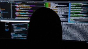 Serial-DeFi-Exploiter-Targets-Lending-Protocols-with-Oracle-Manipulation-Steals-3.5M