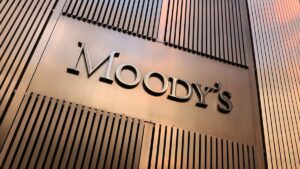 Moody’s Sounds Alarm on Risks Looming Over $300B Stablecoin Market