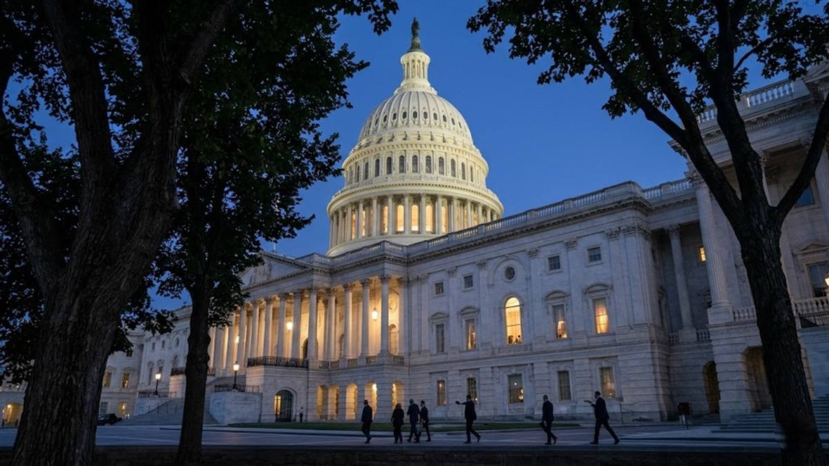 Bipartisan Senate Vote Moves Long-Awaited Crypto Legislation Closer to Reality