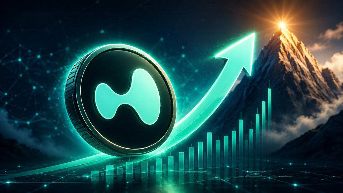 HYPE trades near its all-time high as ETF inflows and SpaceX perpetual markets strengthen Hyperliquidās ecosystem narrative.