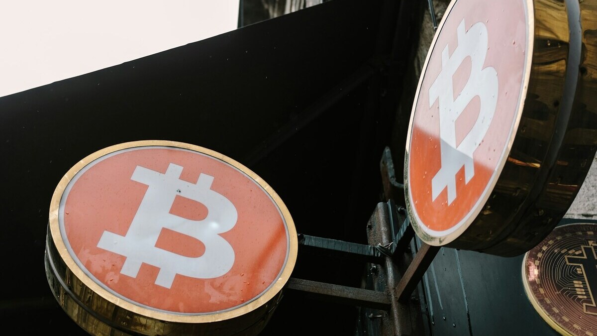 Bitcoin Governance at a Critical Juncture BIP-110 and the Risk of Protocol Arbitrariness
