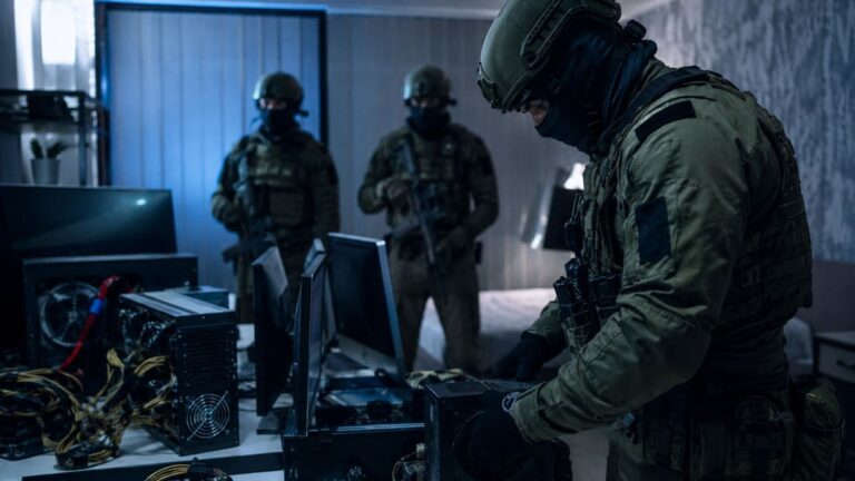 Russiaās FSB Raids Crypto Services Tied to Ukraine Scam Proceeds