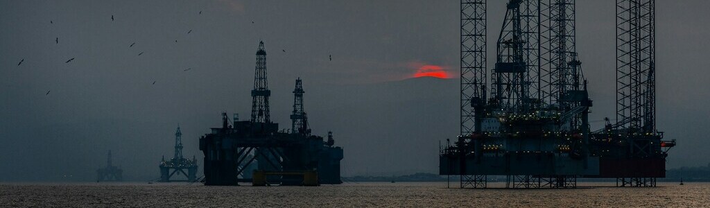 Strait of Hormuz Blockade and the Recalibration of Digital Asset Valuations