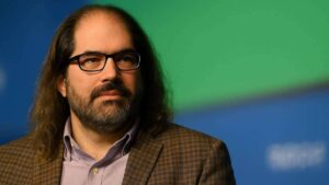 Schwartz Fires Back at Bitcoin Purists After BIP‑110 Collapse
