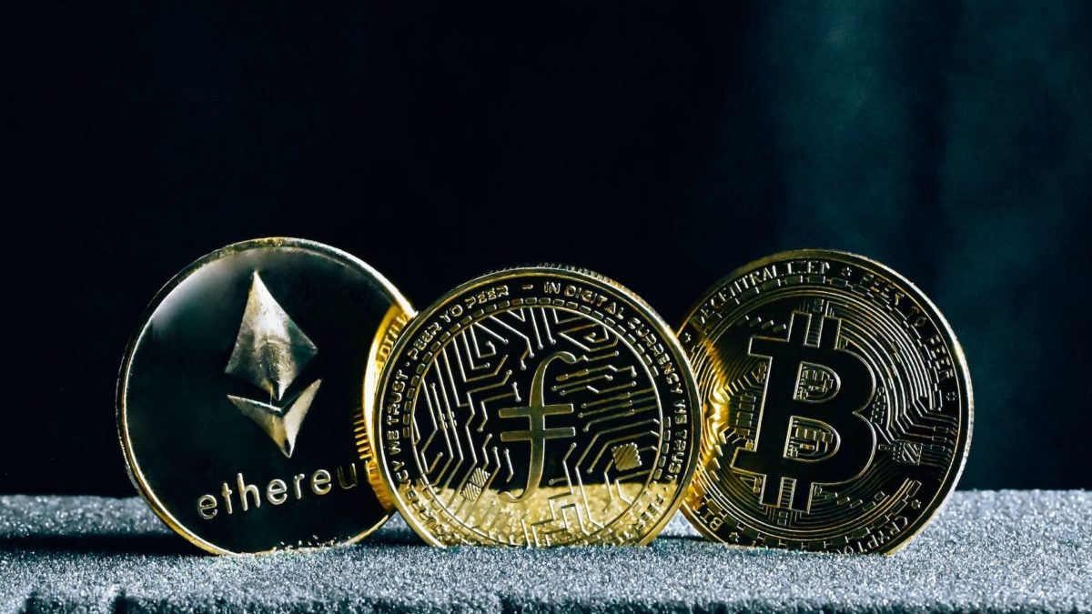 Estos son los Precios del TOP 10 de Criptomonedas que Hay que Tener en Cuenta en 2023