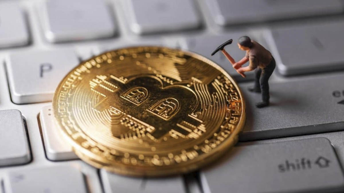 Mineros de Bitcoin Señalan Posible Presión de Venta, mientras se Aproxima el Halving en 2024