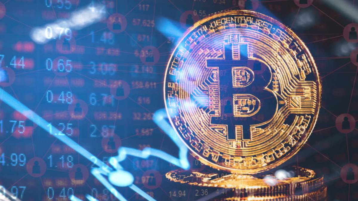 ¿Se Acerca una Venta Masiva de Bitcoin? Peter Schiff Afirma que MicroStrategy y BlackRock Venderán sus BTC