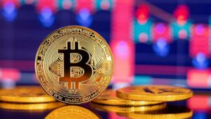 Bitcoin (BTC) Alcanza los $65,000 mientras las Altcoins Sobresalen