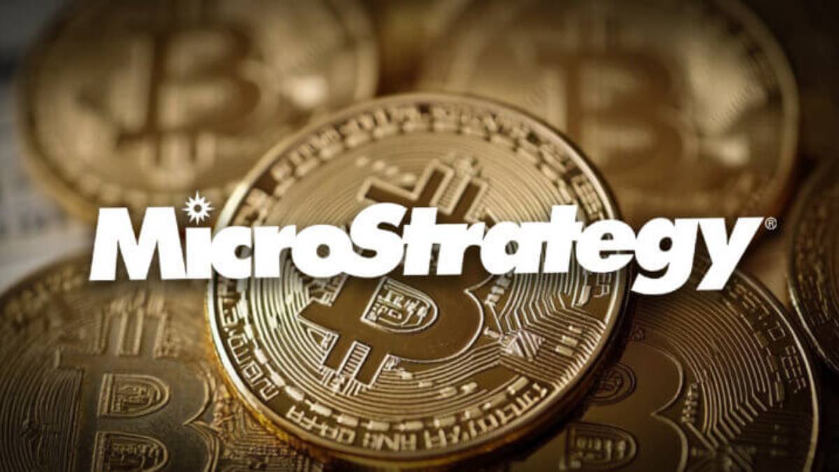 MicroStrategy eleva sus reservas de Bitcoin a 386,700 BTC tras compra de $5.4 mil millones