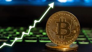 ¿Bitcoin a $131K? Analista Predice un Rally Masivo Tras el Nuevo Máximo Histórico