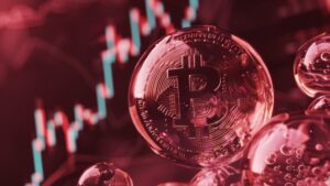 Jim Cramer compara el actual repunte del cripto con la burbuja del 2000, advirtiendo a los inversores que reduzcan exposición mientras Bitcoin mantiene soporte clave en $107,000.