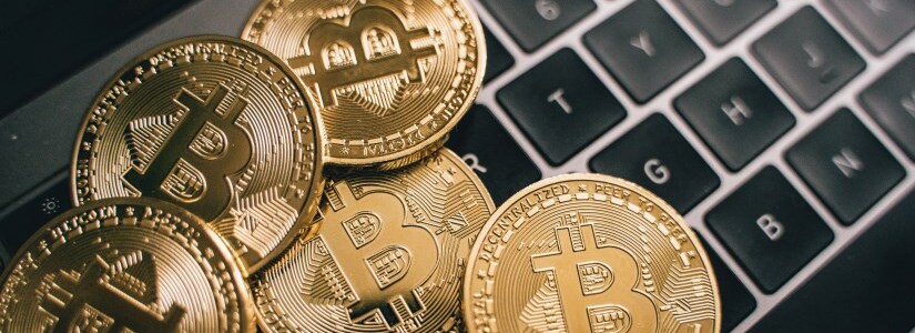 Peter Schiff advierte que depender del breakout de Bitcoin es riesgoso.