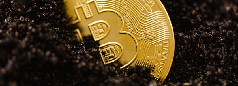 Standard Chartered anticipa una caída temporal de Bitcoin por debajo de los $100,000 debido a la volatilidad