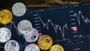 El Índice de Miedo y Avaricia de Bitcoin se desploma de 71 a 24 en pocos días. La volatilidad del mercado cripto refleja una caída en el sentimiento de los inversores.