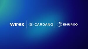 Wirex y EMURGO, la rama comercial de Cardano, anunciaron una alianza para emitir la primera Cardano Card, una tarjeta multichain integrada en la app de Wirex con soporte para más de 685 criptomonedas, incluyendo ADA, BTC, ETH y USDC. La tarjeta estará disponible para los seis millones de usuarios de Wirex en 130 países y permitirá pagos online y offline donde se acepte Visa. Los usuarios podrán obtener hasta un 8% de reembolso en criptomonedas, acceder a préstamos, rendimiento DeFi y retirar fondos en cajeros automáticos. El CEO de EMURGO, Phillip Pon, afirmó que el proyecto acerca a Cardano al sistema bancario tradicional al unir utilidad real y on-chain. En 2026, la segunda fase incluirá una versión no custodial que dará control total a los usuarios sobre sus activos. Wirex ha procesado más de $20 mil millones en transacciones y planea expandir esta integración como puente entre el sistema financiero y la economía Web3