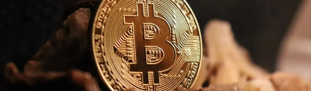 Bitcoin opera cerca de una zona crítica de convergencia