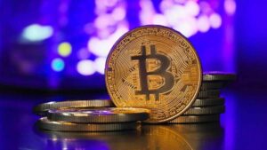 Bitcoin-Opera-Dentro-de-la-Zona-que-Decide-Todo-—-y-los-Analistas-Estan-Divididos