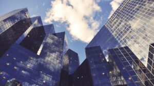 ZKsync-lanza-Cari-Network-junto-a-bancos-regionales-para-llevar-depositos-tokenizados-on-chain.