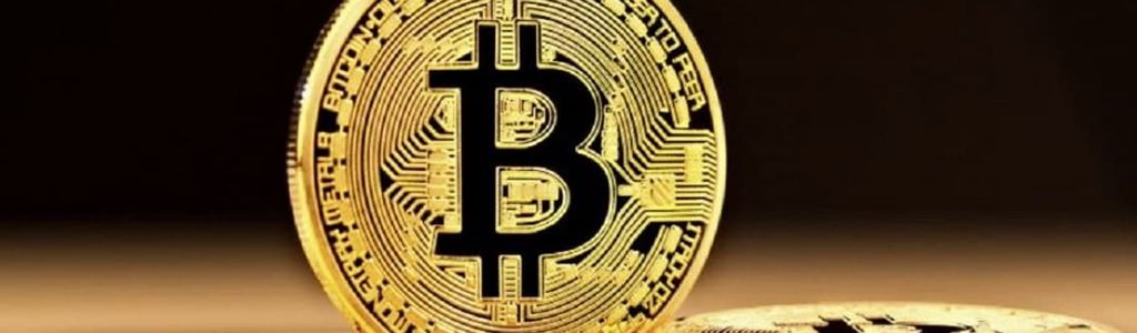 Bitcoin cotiza cerca de $81,000 tras un fuerte impulso alcista, con más de $226 millones en liquidaciones de posiciones cortas en las últimas 24 horas.