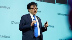 Tom Lee Dice Que La Ley CLARITY Podría Redefinir El Futuro De Bitcoin, Ethereum Y XRP