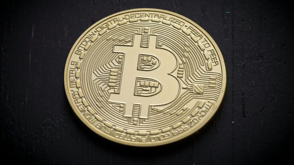 La recompra de bonos del Tesoro y el repunte del Bitcoin