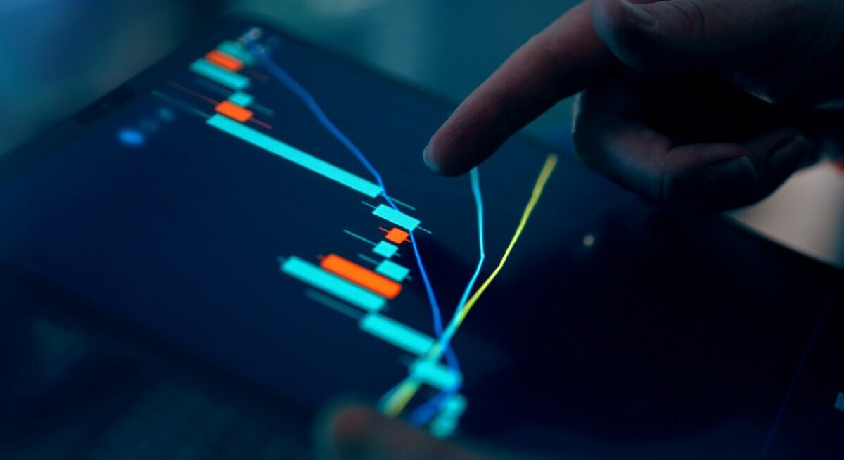 ¿Aún puedes hacerte rico en cripto La ventaja ya no está en llegar antes al hype, sino en llegar antes a la adopción real on-chain