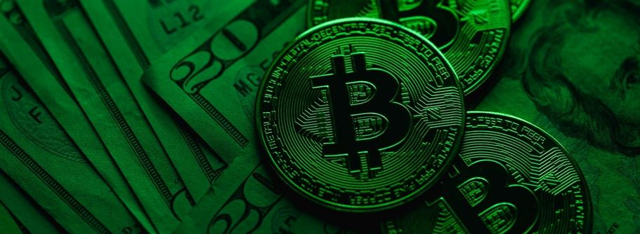 Bitcoin Vuelve a Sufrir un Revés; Retrocede un 5% Durante la Noche