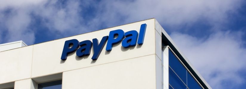 Por qué preocupa a Waters el Stablecoin de PayPal (PYUSD)